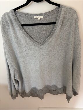 Z Supply Light Gray V-Neck Knit Top